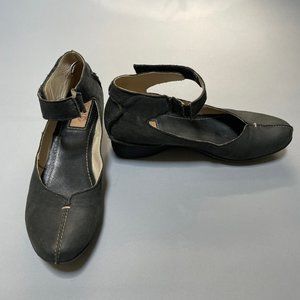 KHRIO by Vera Pelle Black Leather Mary Jane Shoes Size 10 / EU 41